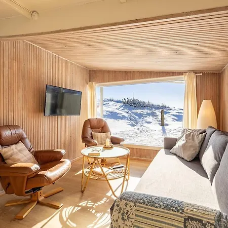 Newly Renovated 300 M From The North Sea