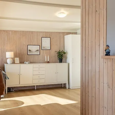 Newly Renovated 300 M From The North Sea Hvide Sande