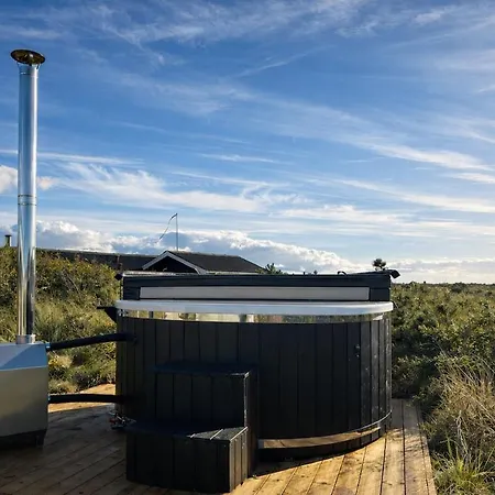 Newly Renovated 300 M From The North Sea * Hvide Sande